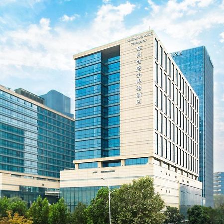 Innside By Melia Zhengzhou Bagian luar foto
