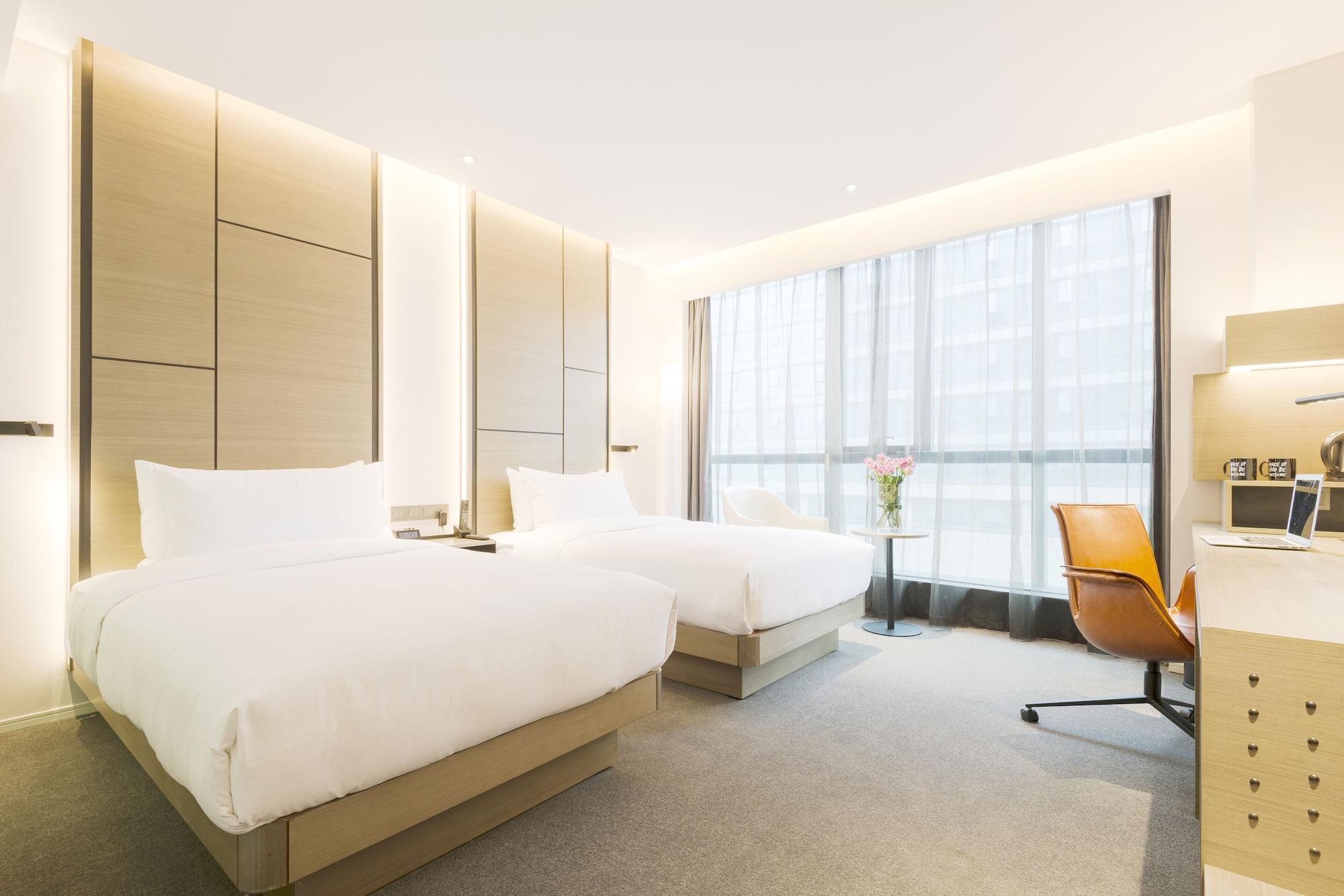 Innside By Melia Zhengzhou Bagian luar foto