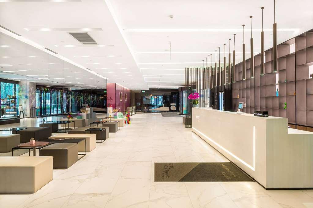 Innside By Melia Zhengzhou Bagian luar foto